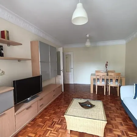 Amplio Apartamento Cerca Del Sardinero * Santander